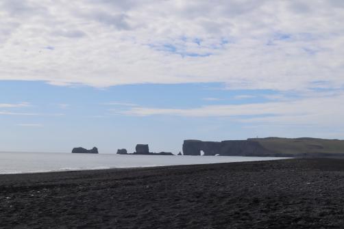 Plage de sable noir de Reynisfjara - Plage de sable noir de Reynisfjara 
